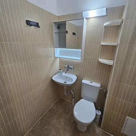 Mladost 1