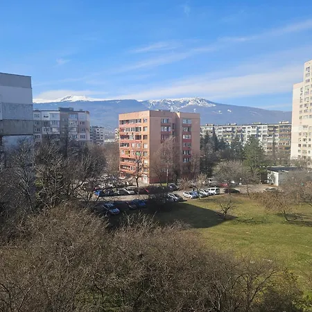 Mladost 1 アパート ソフィア